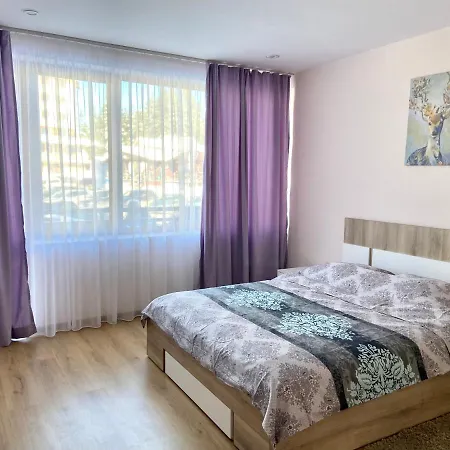 In Studenets, Apartament